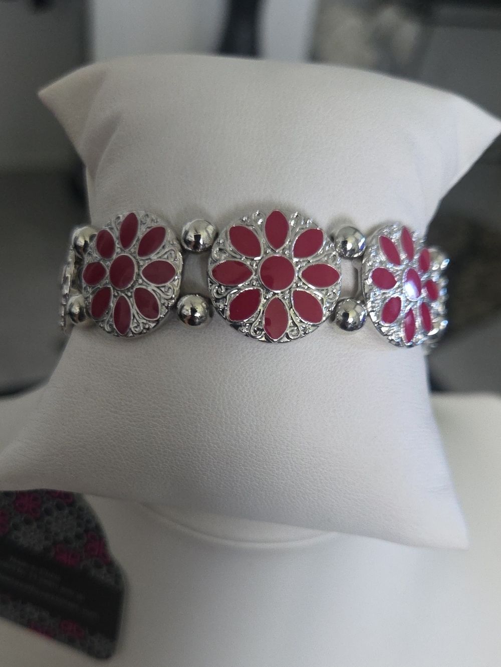 Paparazzi Dancing Dahlias Red Bracelet NWT